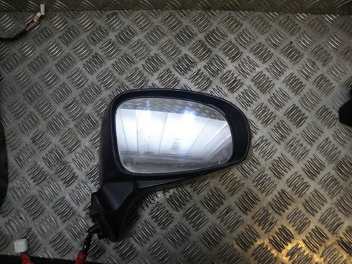 Genuine 2011 toyota verso - 2011, s
