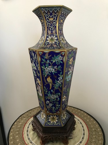 Bronze vase partition - bronze, enamels