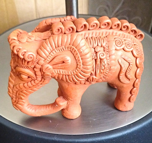 Elephant figurine terracotta - figurine,