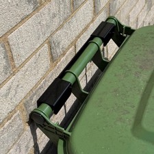 Wheelie Bin Black Metal Wall