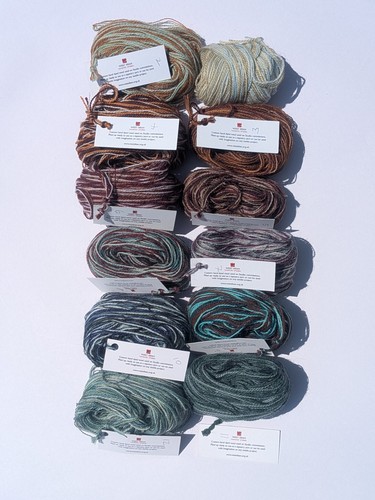 Tapestry yarn ply - –, hand