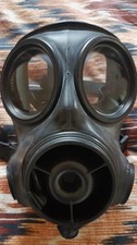 British Army Surplus S10 Respirator Size 2 2001 Date Good condition