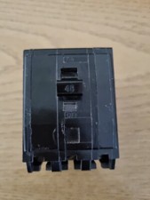 SQUARE D 45 AMP 3 kA TRIPLE