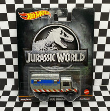 Hot Wheels 2022 Replica Entertainment Jurassic World Mercedes-Benz Unimog U 1300