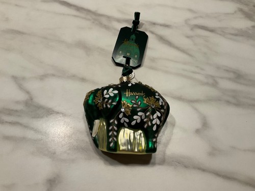 Harrods glass elephant