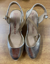 F&F Sensitive Sole - Ladies Gold Shoes Wedge Heel Size 6