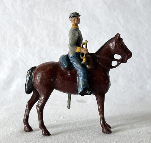 Vintage toy soldier britains - vintage,