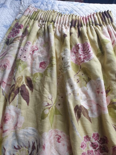 Beautiful bespoke curtains - bespoke,