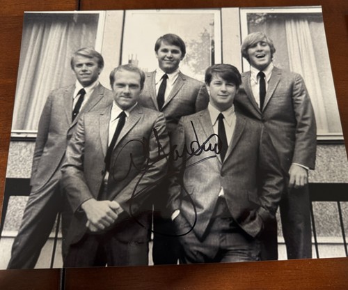 Jardine signed 8x10 beach - jardine,