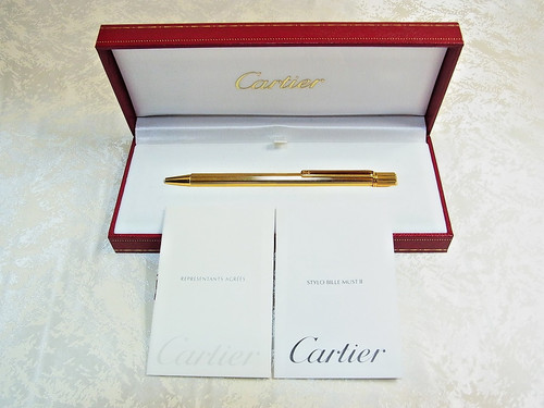 Auth cartier must gold - auth,