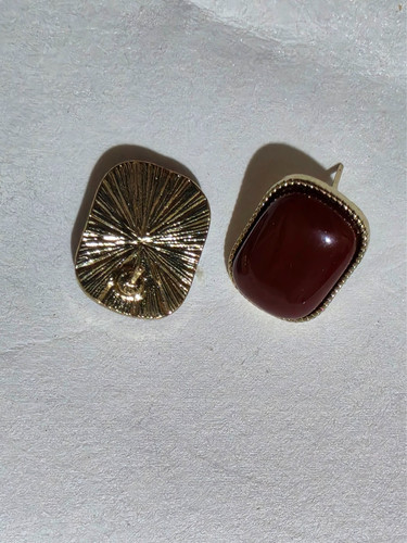 Burgundy red resin stone stud - resin,