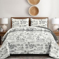 Grey Farmhouse Quilt Set King
