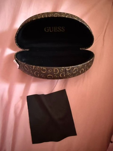 Guess brown monogram hard - guess,