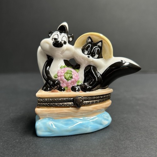 Warner bros pepe pew - bros,