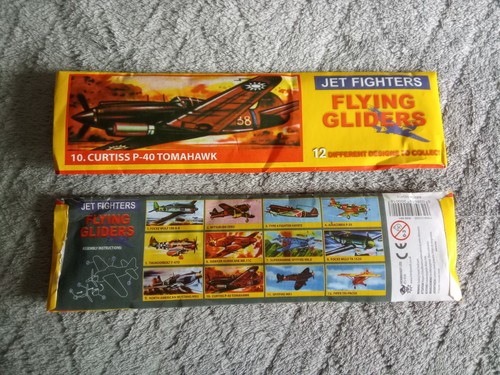 Jet fighters flying gliders - fighters,