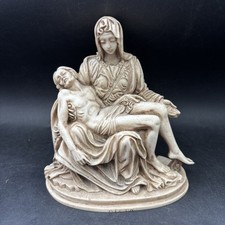 PIETA Michelangelo Statue Mary & Crucified Jesus 1kg Resin 6.5" Tall 6" Base