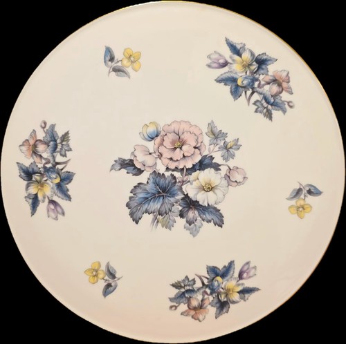 Royal worcester woodland - worcester, cake