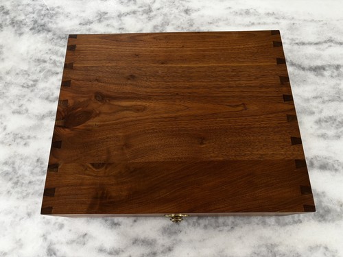 Solid handcrafted walnut - solid,