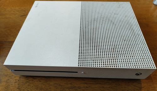 Xbox one white display - s,
