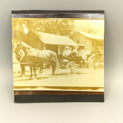 Sided horse drawn carriage - 2, sided,