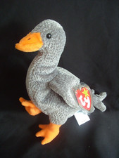 TY BEANIE BABY HONKS - GOOSE -