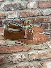 Pikolinos Sitges Leather