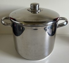 Large Judge Professional