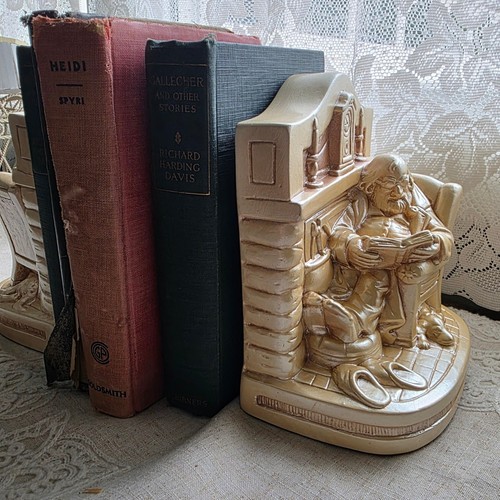 Heavy chalkware bookends - heavy,