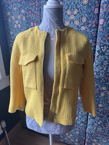 Yellow jacket size - yellow,