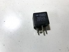 8k0951253  Relay module for