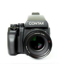 Contax 645 + 80mm F2 AF Carl