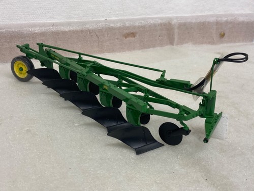 Scale ertl 5763 c - ertl,