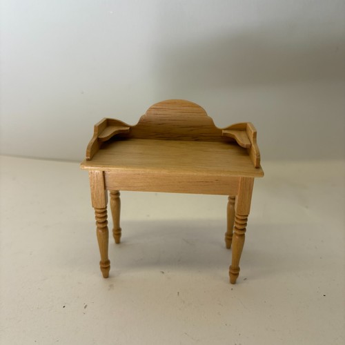 12th scale dolls house - scale,