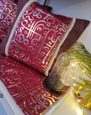 Eid Red & Silver cushion cover with Tablerunnerزينة رمضان