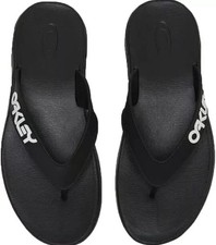 Oakley Men's B1B Flip-Flops Black Or Gray