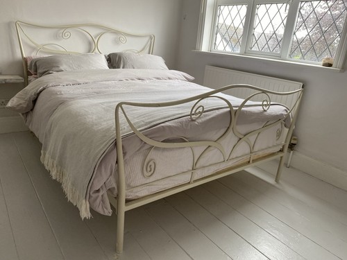 Edwardian style metal - metal, bed