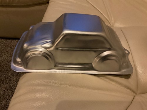 Wilton 2001 novelty car - wilton,