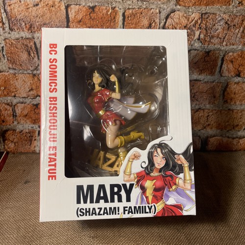 Comics shazam family mary - dc,