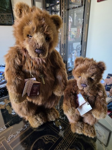 Helena and hope plush - hope, charlie