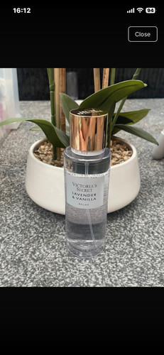 Victoria secret body mist - secret,