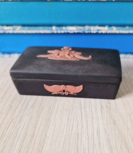 Rare wedgwood black jasperware - black,