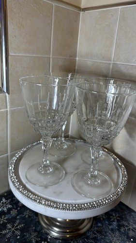 Pack tall wine glasses - 4,