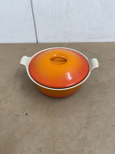 Creuset 22cm casserole - 22cm,