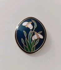 VTG Gold Tone Signed Fish & Crown Cloisonné Enamel Floral Snowdrops Oval Brooch