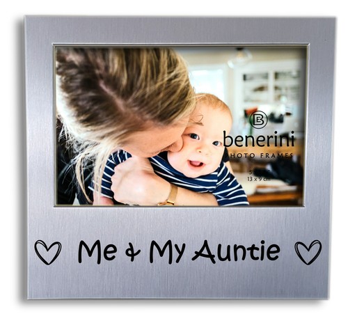 Auntie photo frame - me,