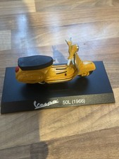 Vespa Model Scooter
