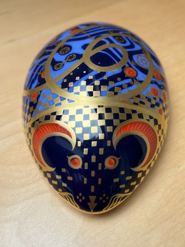 Royal crown derby - royal, paperweight