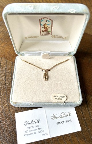 14kt classic pooh disney - classic,