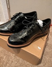 Damaged patent Oxford Shoes UK