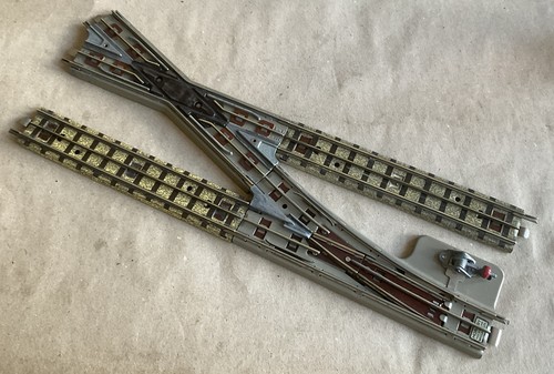 Hornby dublo rail right - ,